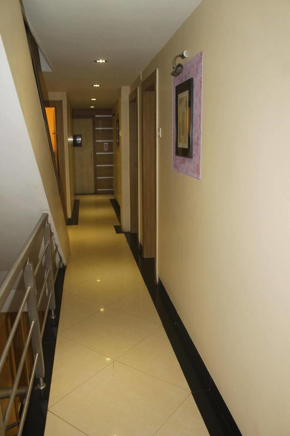 Hotel Fortune Мумбаи Экстерьер фото